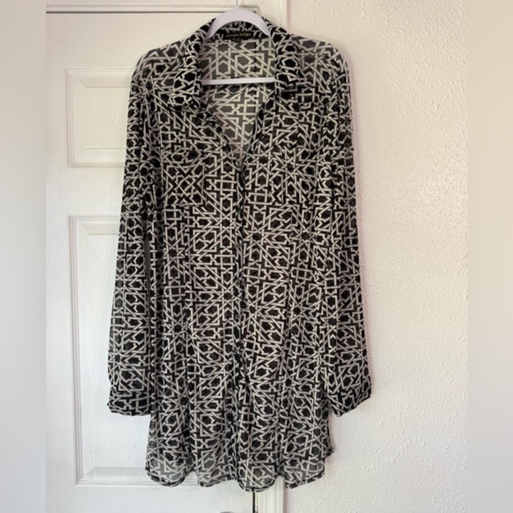 Always Indigo Chic Black and White Geometric Sheer cardigan top